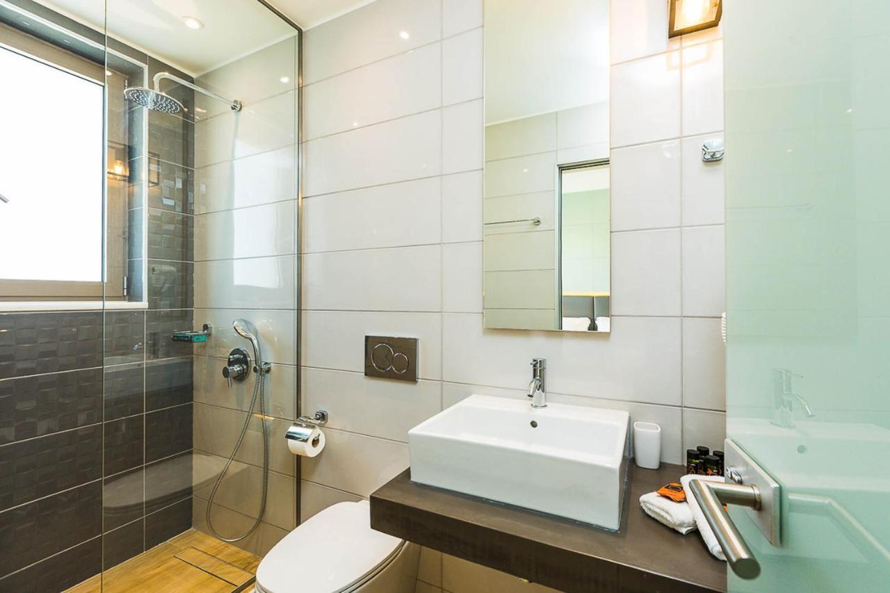 Villa Amelia I Free 9 Seater Mini Van & Pool كالاثاس المظهر الخارجي الصورة